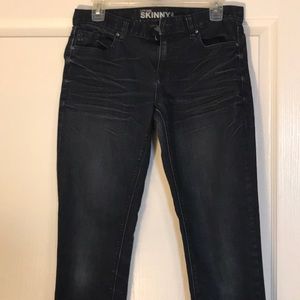 New York Company dark wash skinny jeans